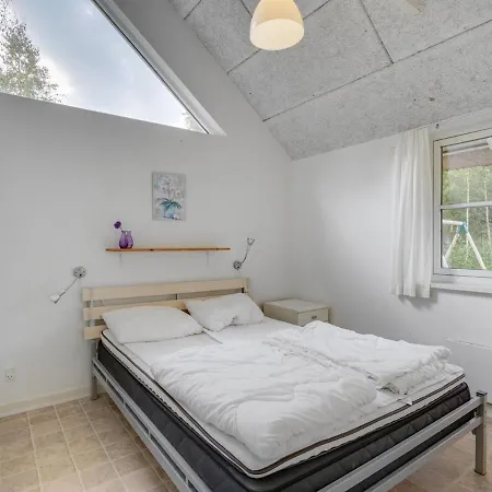 Holiday home Jenna - 1-4km From The Sea By Interhome *