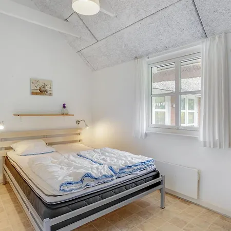 Feriehus Jenna - 1-4km From The Sea By Interhome
